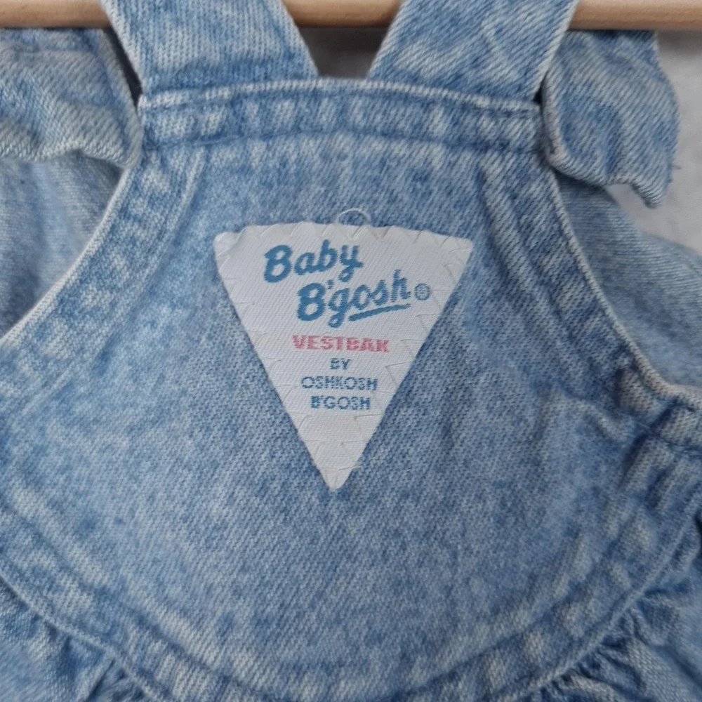 Vntg OshKosh B'gosh Denim Overalls Baby Girls12M Light Blue Pleated Vestbak USA
